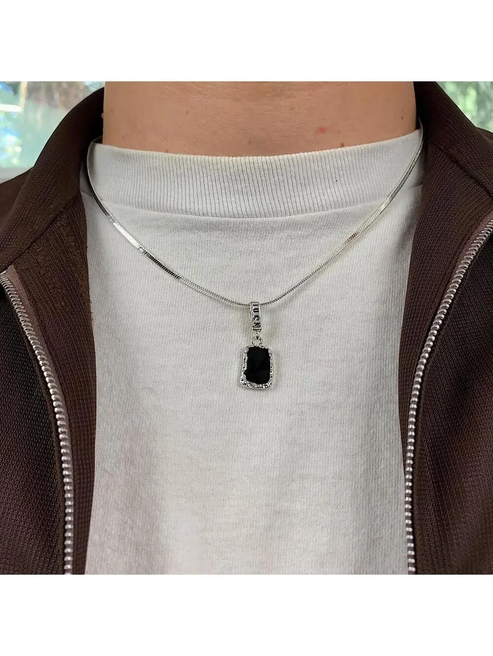 Y2k style Silver Rope Chain jewel pendant necklace. Chain is unisex. 17.5-19.5